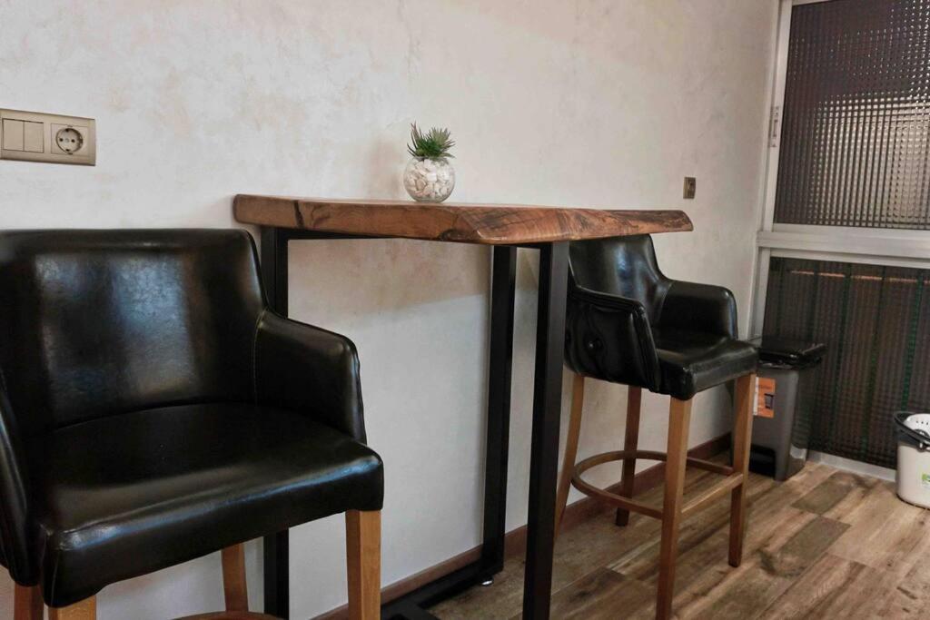 New Luxury 3-Bedroom Apartment Segovia Exterior foto